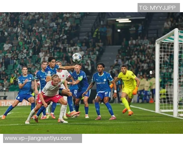 米兰高居意甲榜首科斯塔库塔看好球队争夺冠军机会